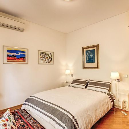 Terrazza Piccolomini: Elegant Apartment Stunning View Over Rome/St Peter'S Dome Экстерьер фото
